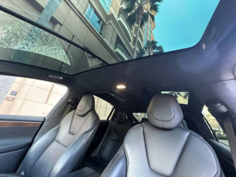 2018 Tesla Model X 75D