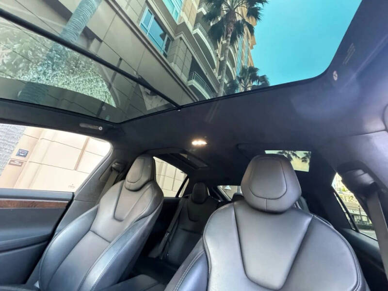 2018 Tesla Model X 75D
