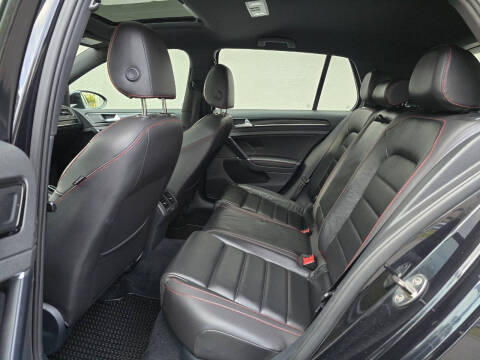 2015 Volkswagen Golf GTI Autobahn