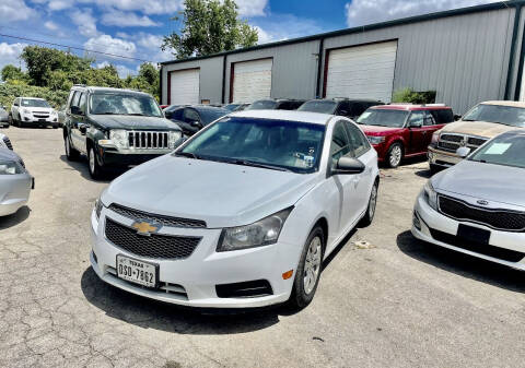 2014 Chevrolet Cruze for sale at Hatimi Auto LLC in Buda TX