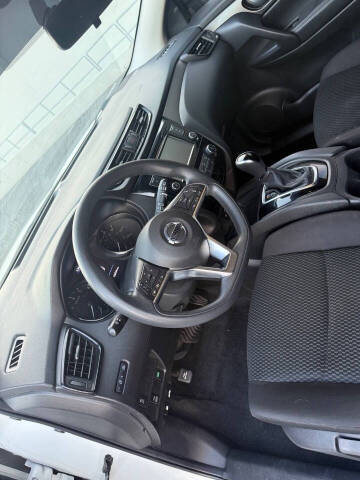 2019 Nissan Rogue Sport S