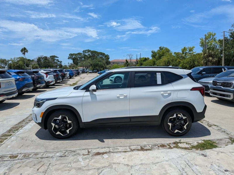 2025 Kia Seltos EX