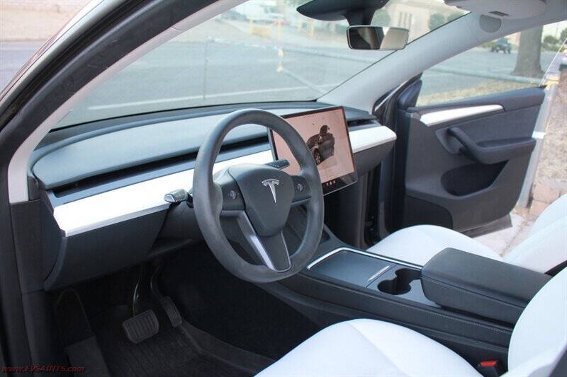 2023 Tesla Model Y Long Range