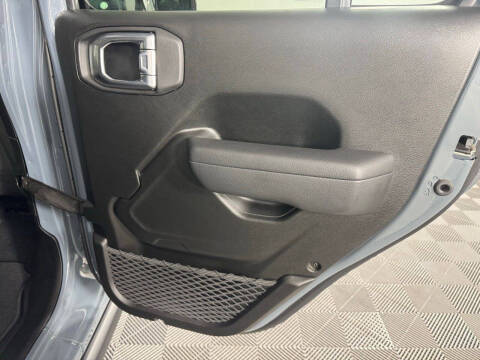 2024 Jeep Gladiator NightHawk