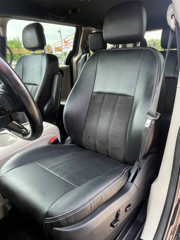 2020 Dodge Grand Caravan SXT