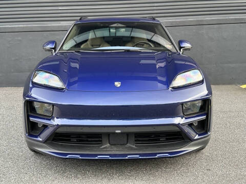 2024 Porsche Macan Turbo Electric