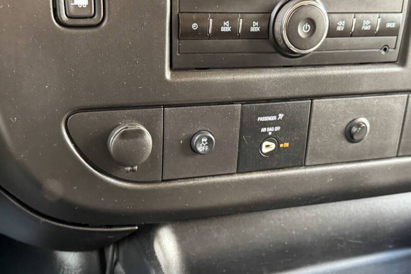 2016 Chevrolet Express LS 3500