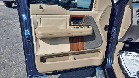 2004 Ford F-150 Lariat