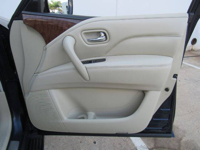 2019 Infiniti QX80 Luxe