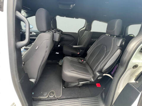 2019 Chrysler Pacifica Touring Plus