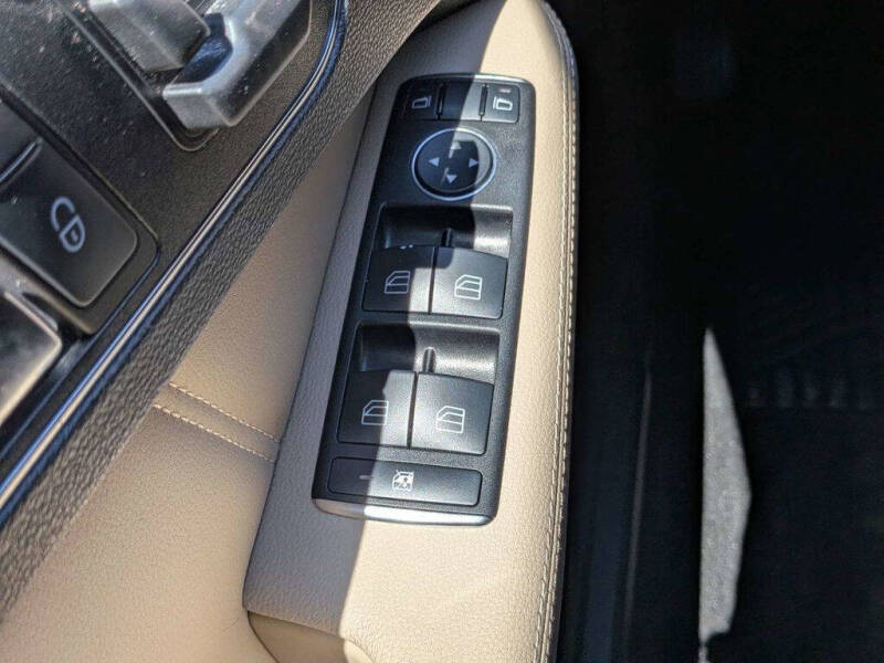 2012 Mercedes-Benz E-Class