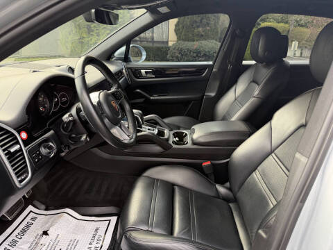 2019 Porsche Cayenne S