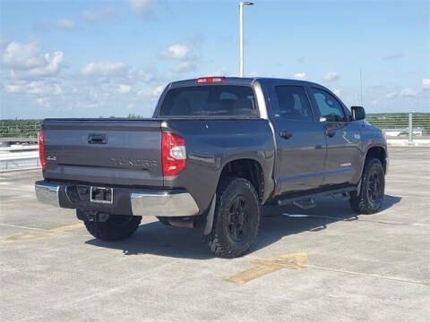 2017 Toyota Tundra SR5