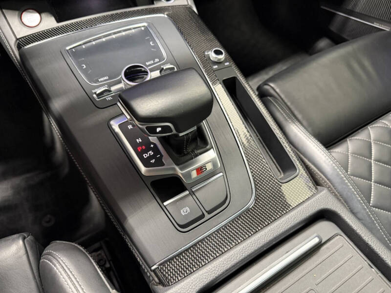 2020 Audi SQ5 3.0T quattro Prestige