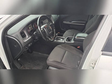 2019 Dodge Charger SXT