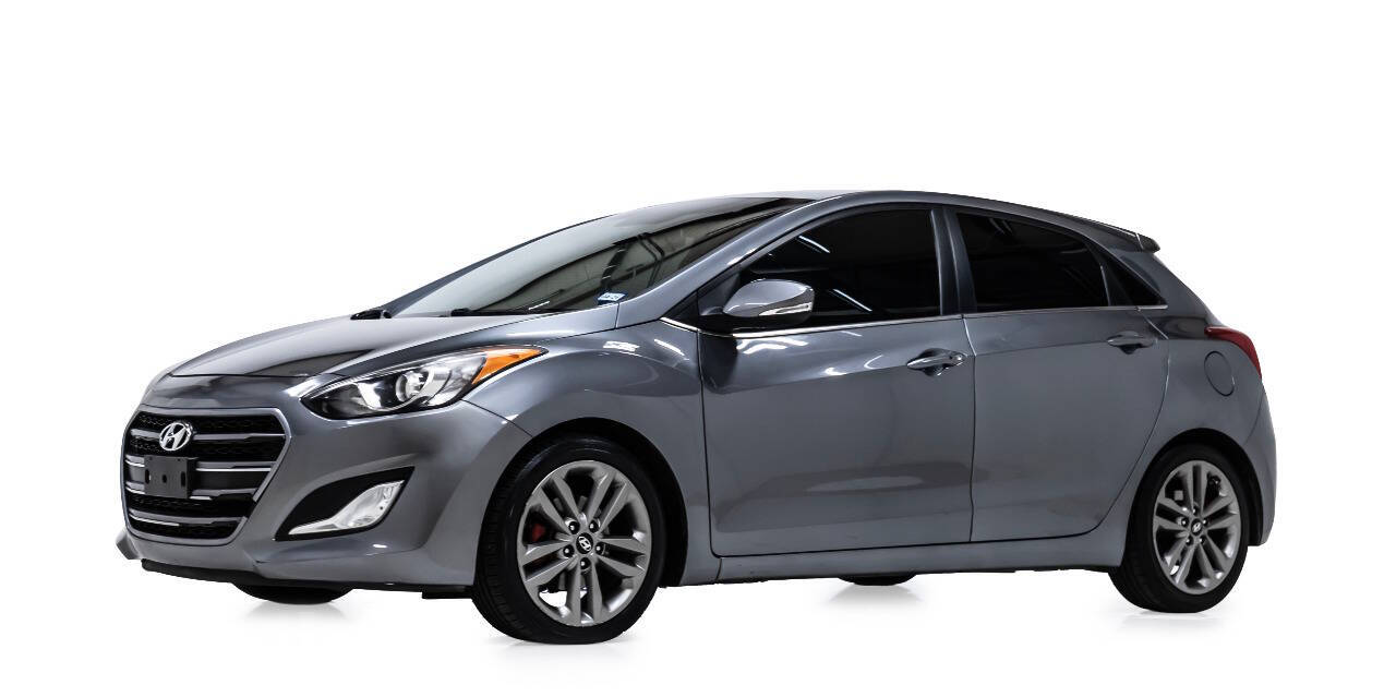 Gray 2016 Hyundai ELANTRA GT Base 4dr Hatchback 6A 2