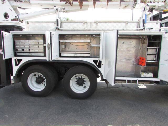 2014 Freightliner M2 106