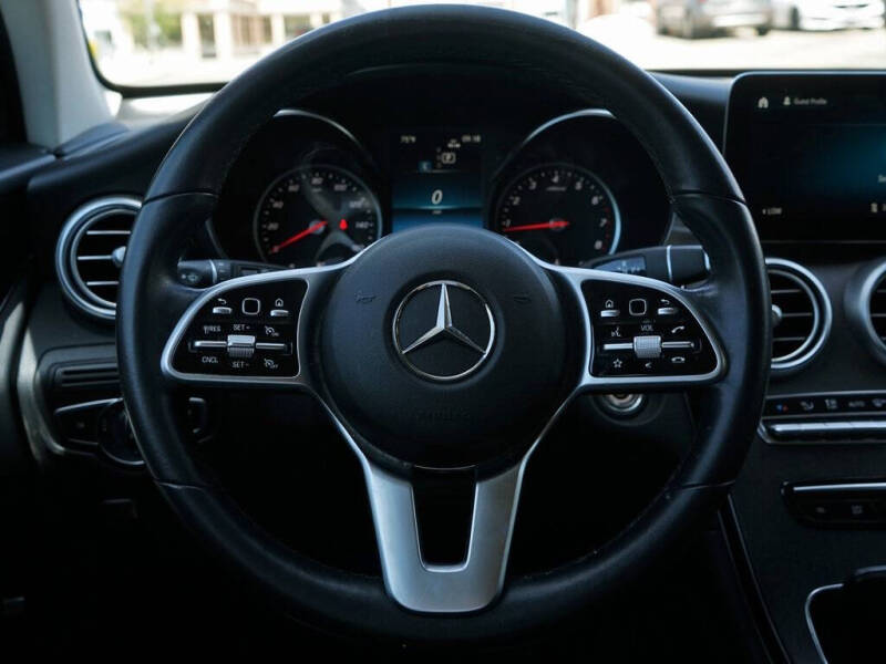 2022 Mercedes-Benz GLC GLC 300