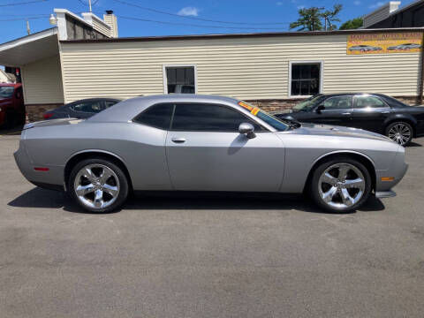 2013 Dodge Challenger SXT