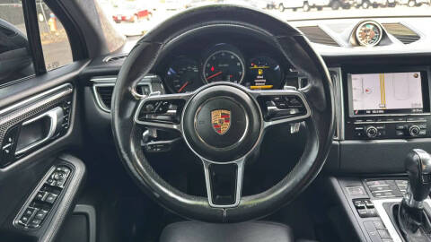 2015 Porsche Macan Turbo