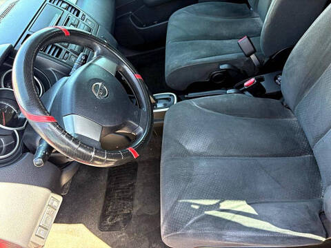 2012 Nissan Versa 1.8 S