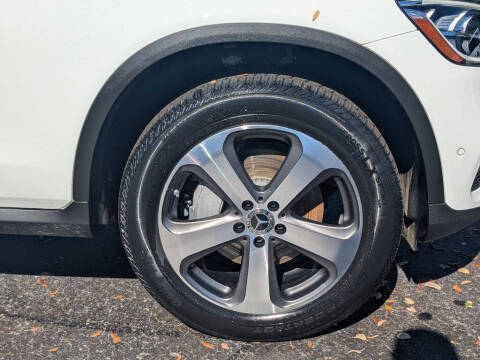 2022 Mercedes-Benz GLC GLC 300 4MATIC