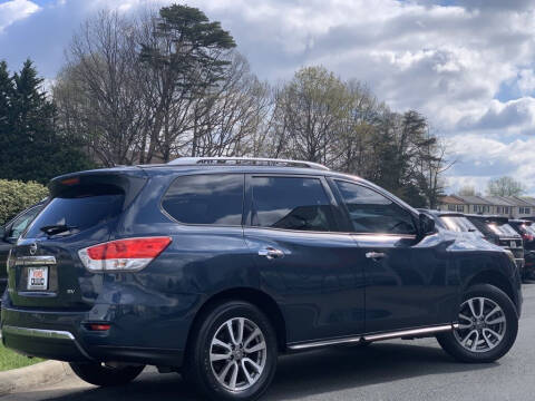 2013 Nissan Pathfinder SV