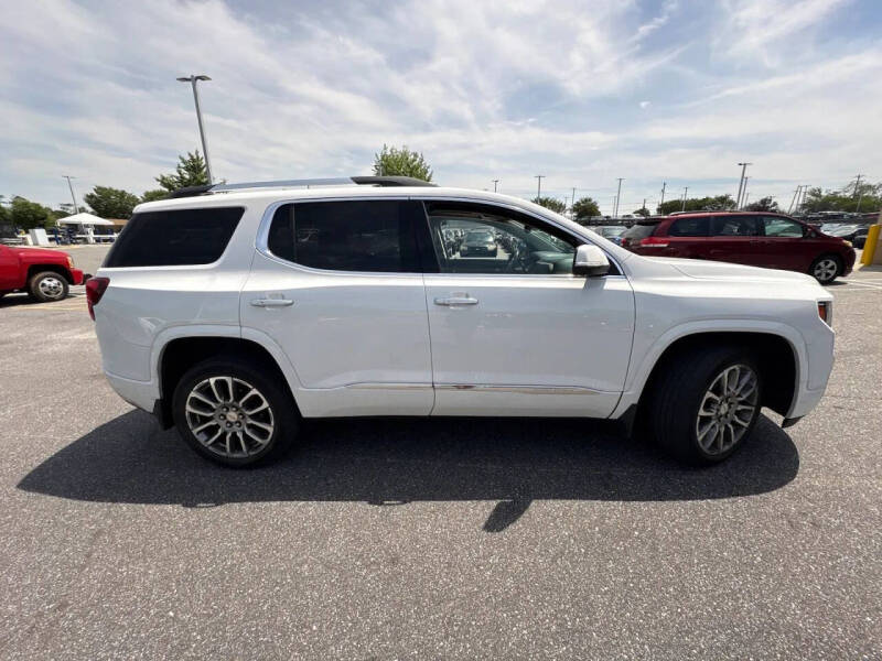 2020 GMC Acadia Denali