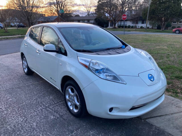 Used 2012 Nissan LEAF SV with VIN JN1AZ0CP0CT015719 for sale in Charlotte, NC