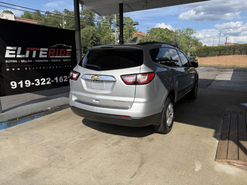 2016 Chevrolet Traverse LS