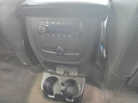 2011 Chevrolet Suburban LT