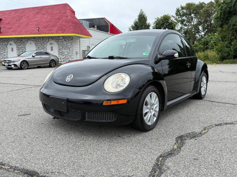 2009 Volkswagen New Beetle Base