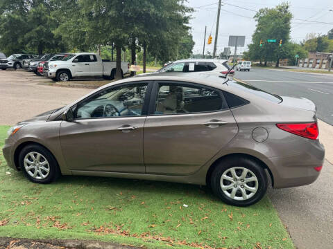 2014 Hyundai Accent GLS