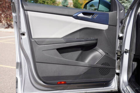 2022 Volkswagen Taos SE 4Motion