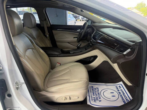 2017 Buick LaCrosse Essence
