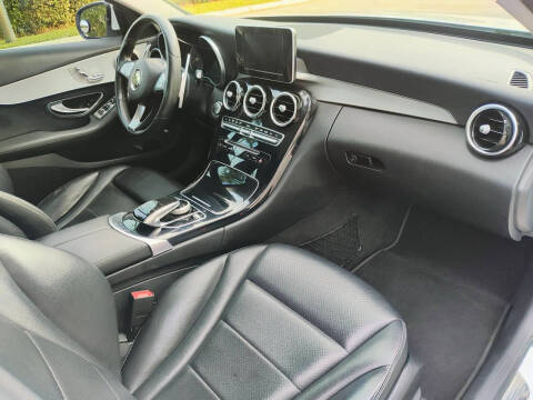 2016 Mercedes-Benz C-Class