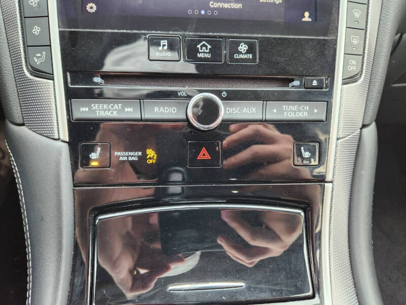 2015 Infiniti Q50 Premium