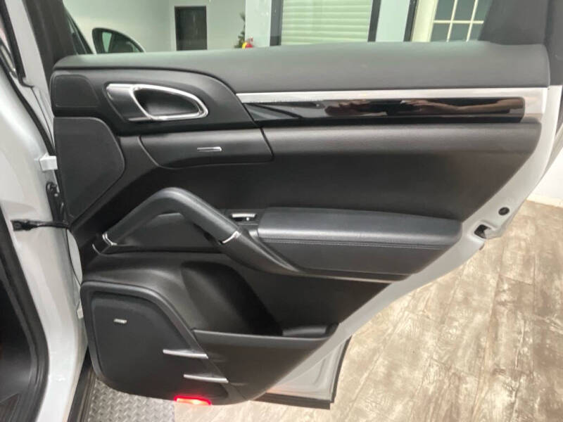 2014 Porsche Cayenne