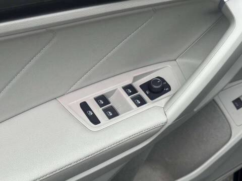 2022 Volkswagen Tiguan SE 4Motion