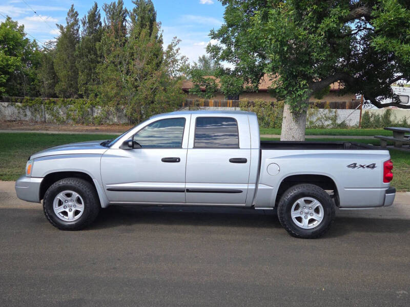 2005 Dodge Dakota SLT
