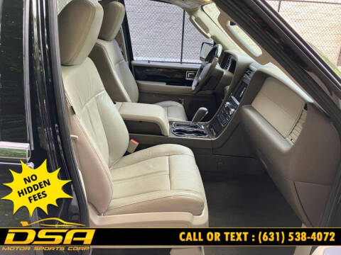 2016 Lincoln Navigator Select