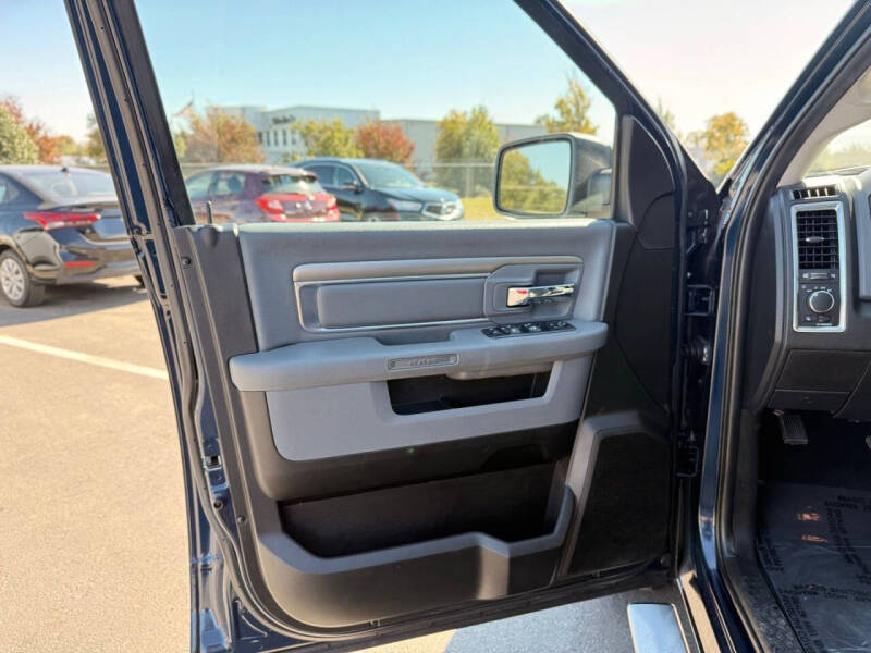 2020 RAM 1500 Classic SLT