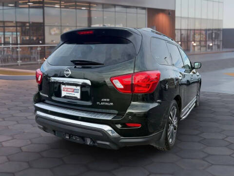 2019 Nissan Pathfinder Platinum