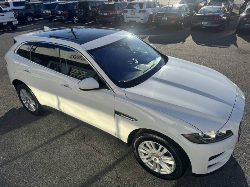 2019 Jaguar F-PACE 30t Prestige