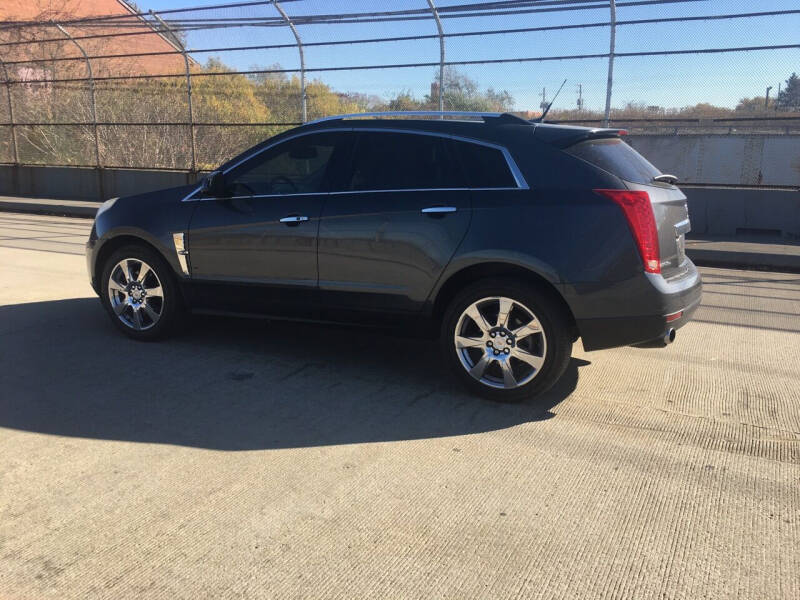 2011 Cadillac SRX Luxury Collection photo 12