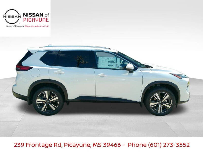 2025 Nissan Rogue SL