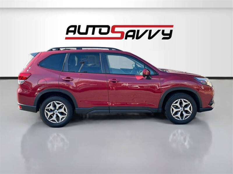 2024 Subaru Forester Premium