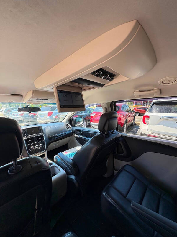 2013 Dodge Grand Caravan SXT