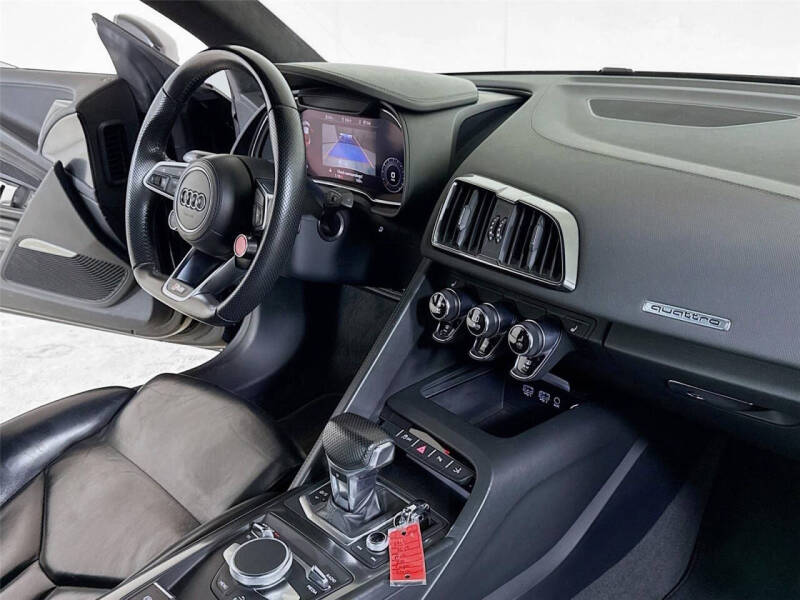 2017 Audi R8 5.2 quattro V10