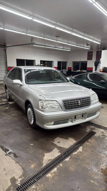 2000 Toyota Crown